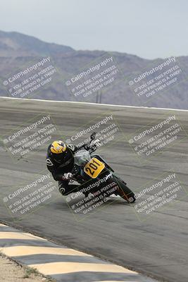 media/Nov-15-2025-Race Pace (Sat) [[8de605a2d8]]/Verified Riders/Bowl (1020am)/